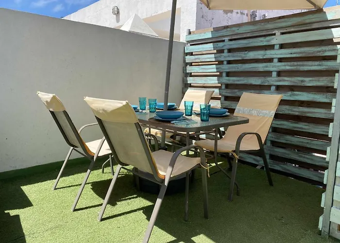 Fantastico Atico En El Casco Antiguo En A La Pla