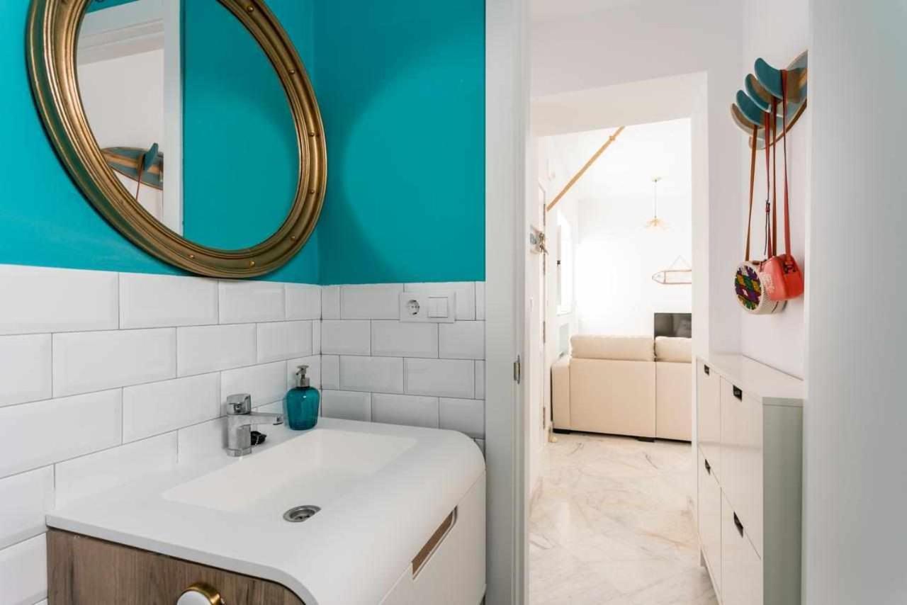 Fantastico Atico En El Casco Antiguo En A La Pla Apartment Cadiz